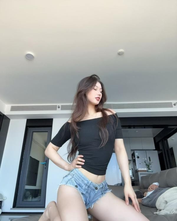 大连女S凯瑟琳
