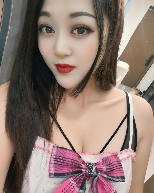 滨江肉臀大奶骚妇