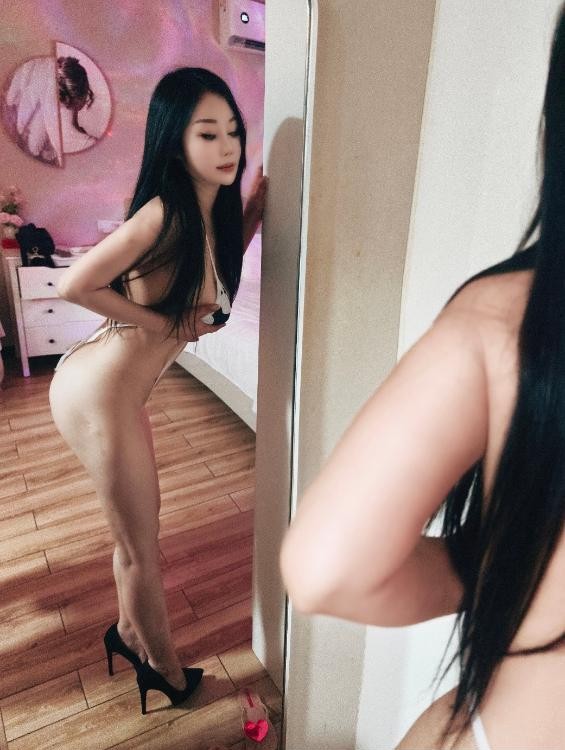 大奶母狗