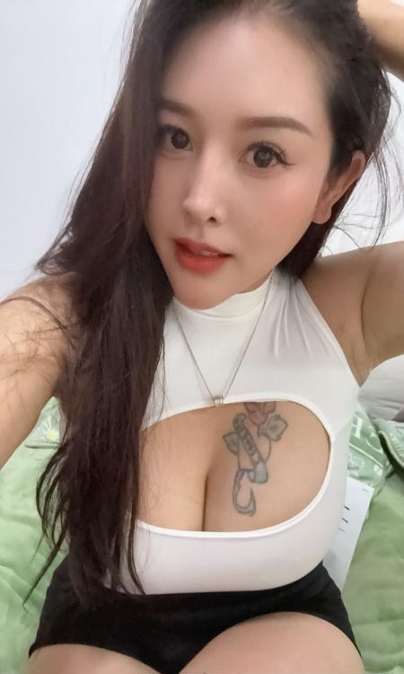 盘龙区大胸妹