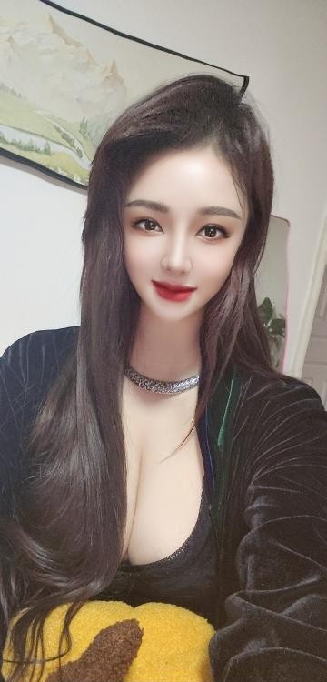 异域风情小姨子