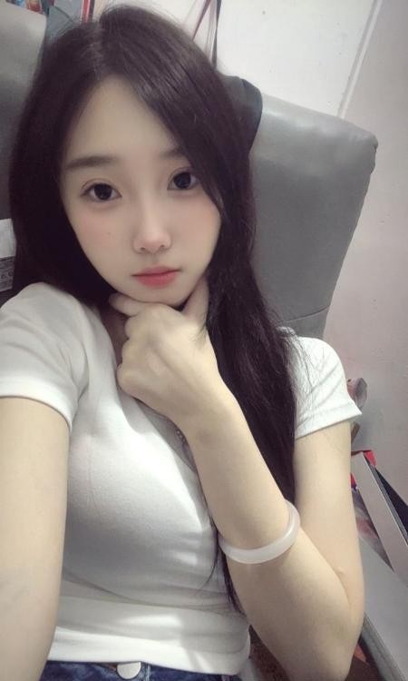 经开00后小萝莉