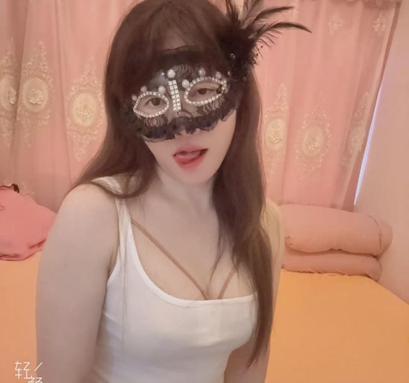 蜜桃骚臀玥玥