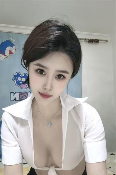 大连性感美乳少妇