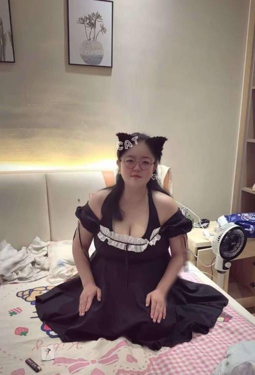 性感骚女自作自聊洋洋