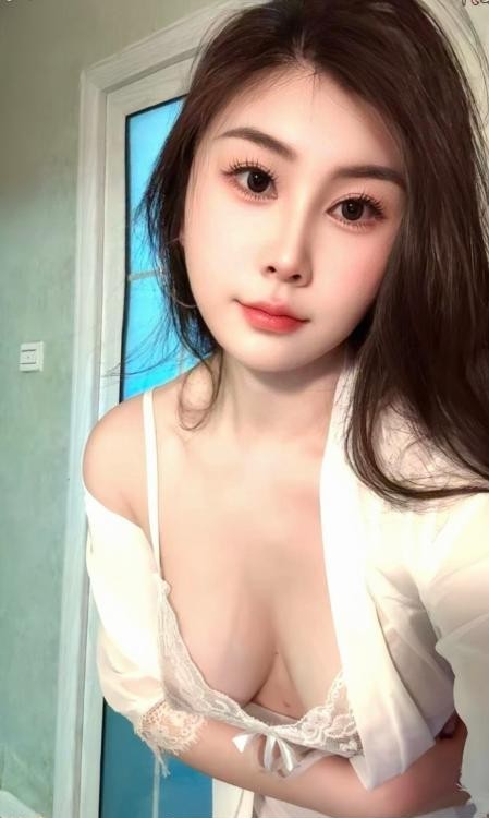 临平美乳小骚妇绾绾