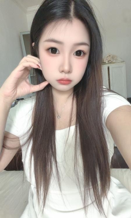 徐汇纹身制服大奶美女