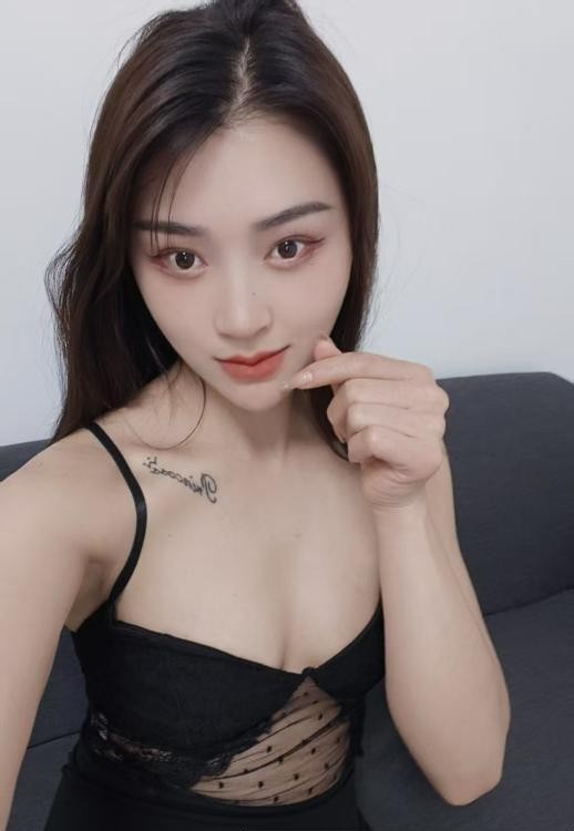 上城制服骚妹婷婷