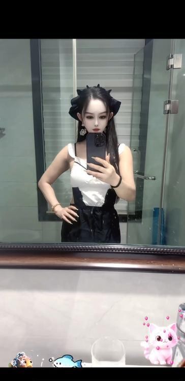 制服控的御姐