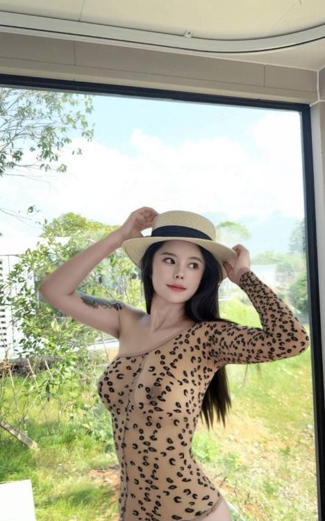 性感风骚少妇若兰