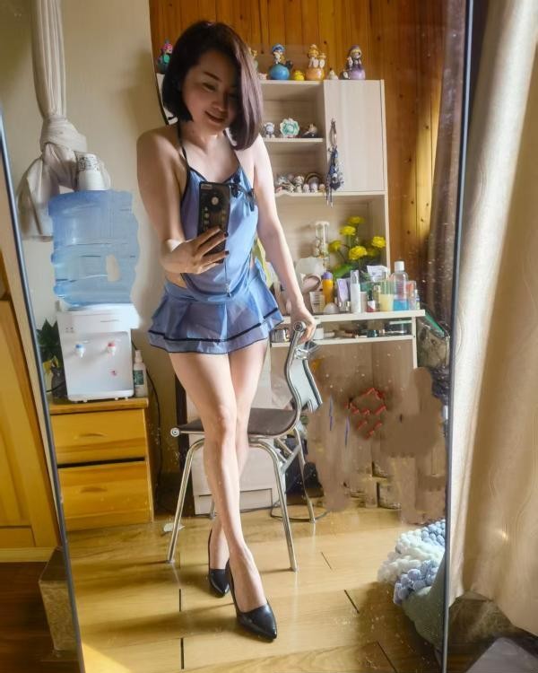 服务控婉柔