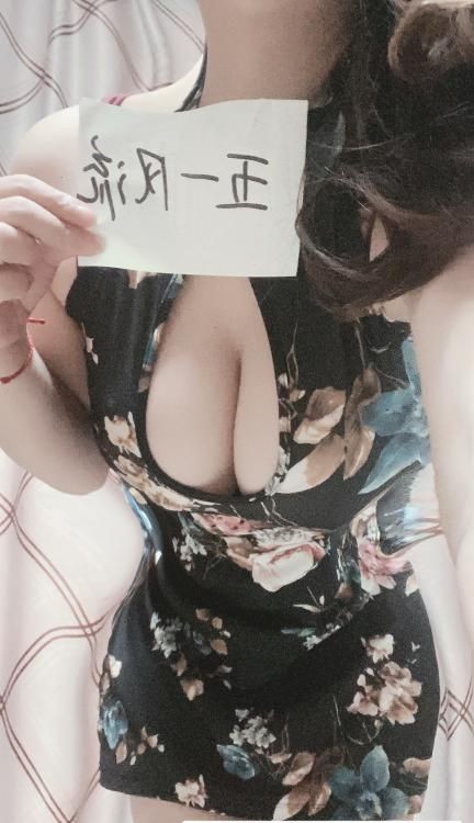 大胸性感妹妹