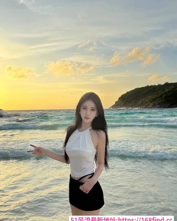 黑丝制服美足御姐cc