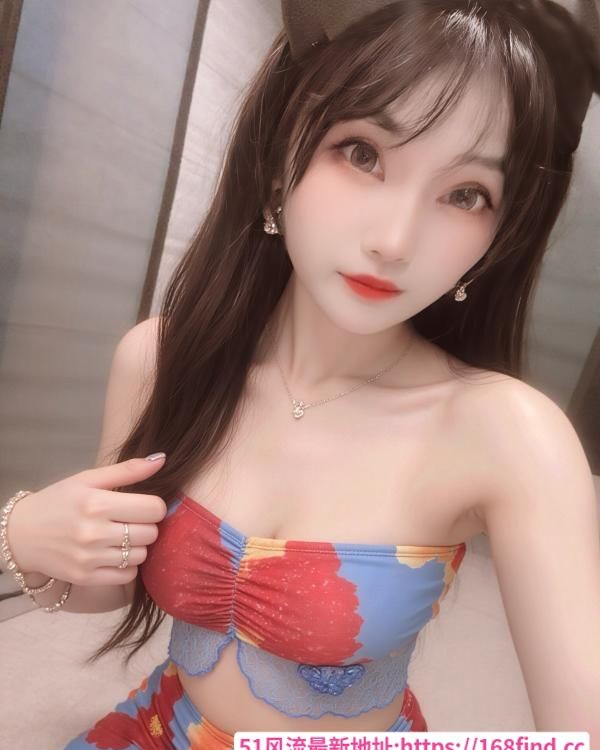长腿模特兼职能舌吻