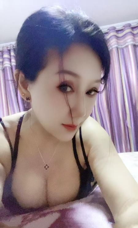 媚眼易出水兼职熟女