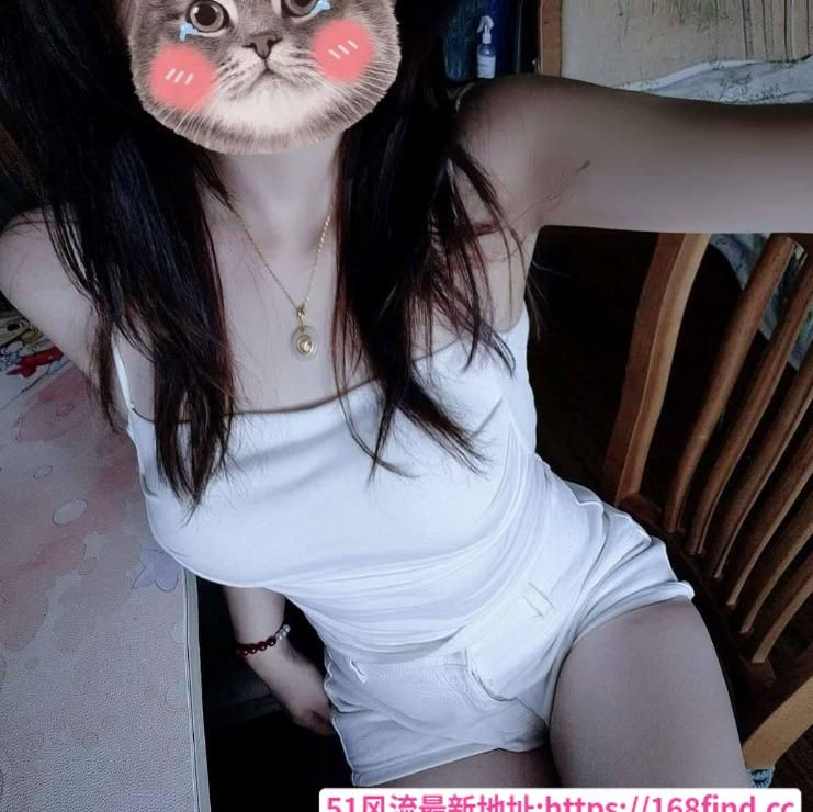 骚气妹子口活一流