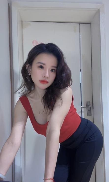 灵舌女友妞妞