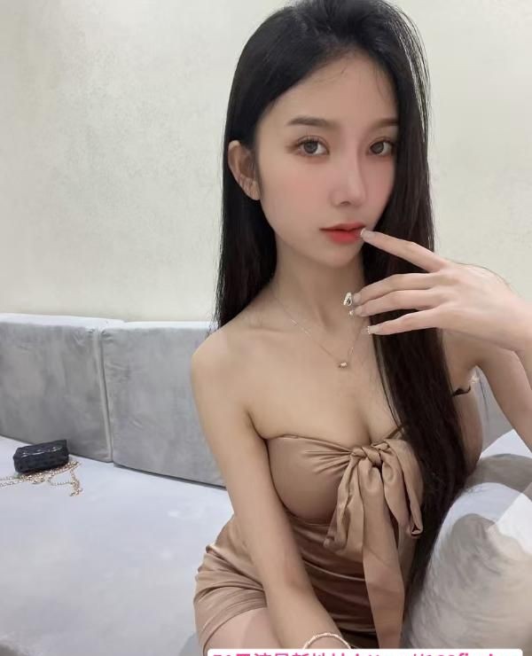 温柔粉嫩素素