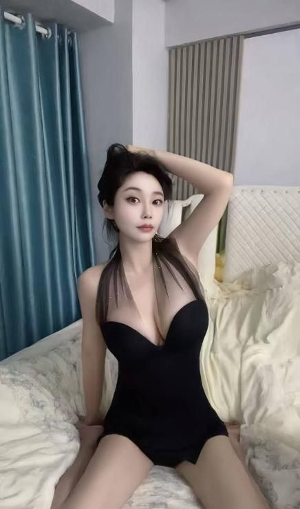 服务型高挑御姐