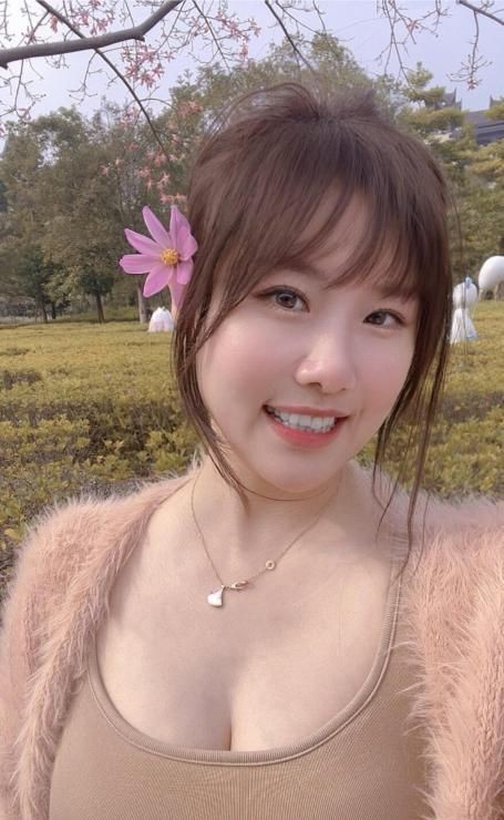 性感大奶丰满少妇