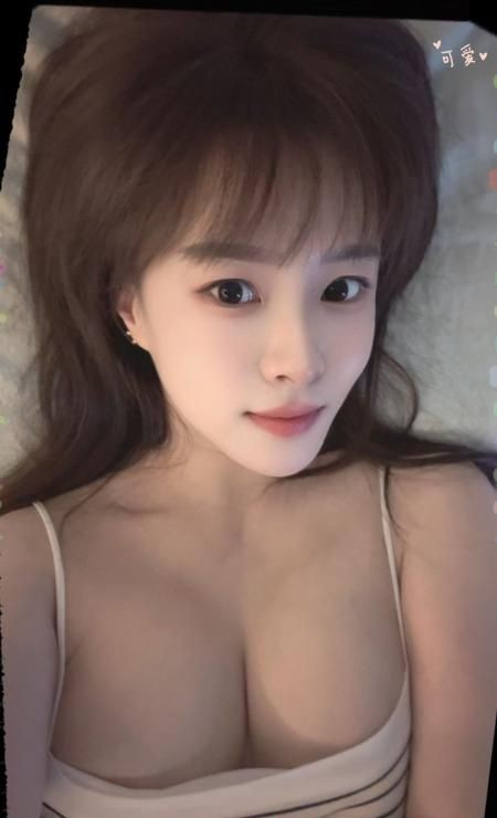 性感清纯美女