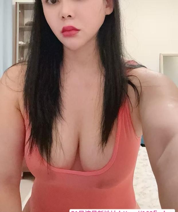 大奶骚燕