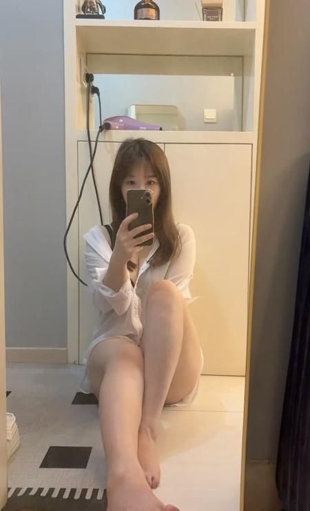 性感清纯美女