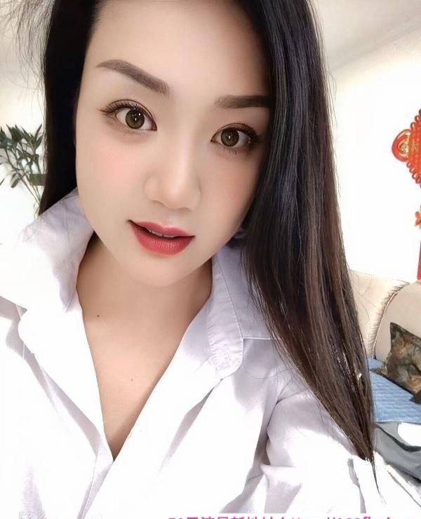 服务系少妇蛋蛋