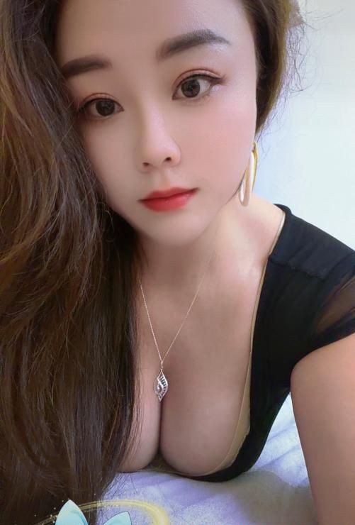 服务美妇依依
