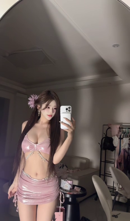 美乳语汐