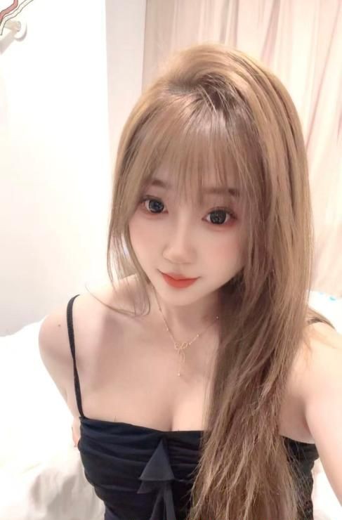 体验河西颜值小姐姐