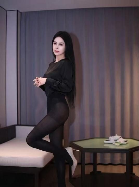昆山水多大胸少妇