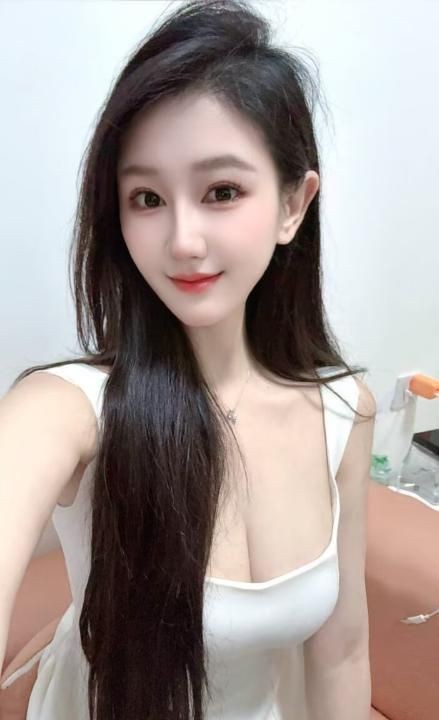 坂田气质性感御姐