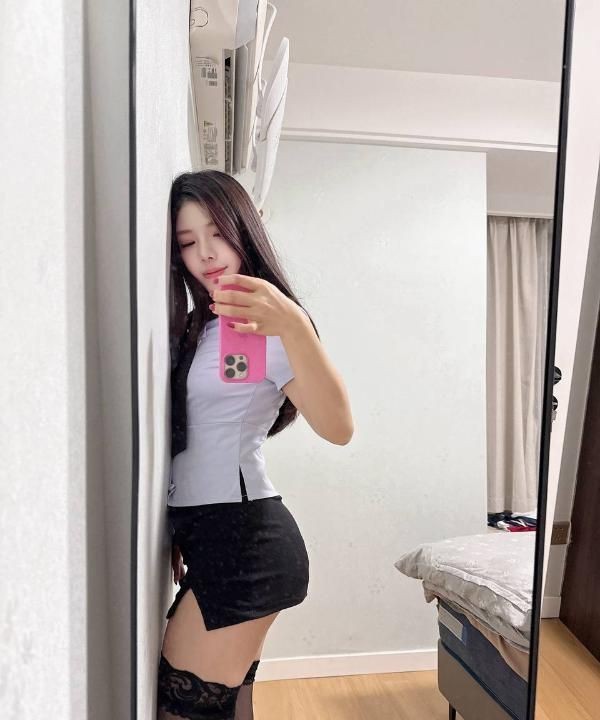 新吴Luna台湾妹妹