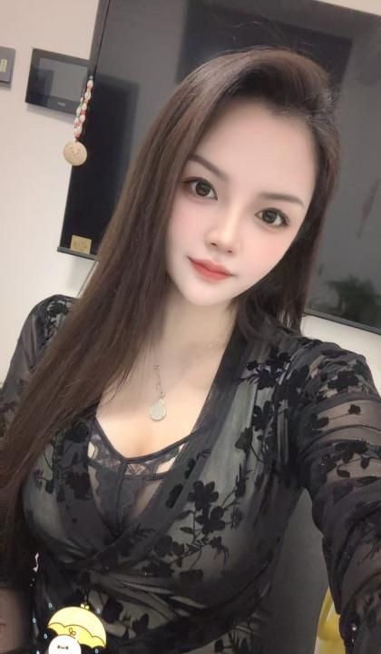 新疆美女黑丝大长腿