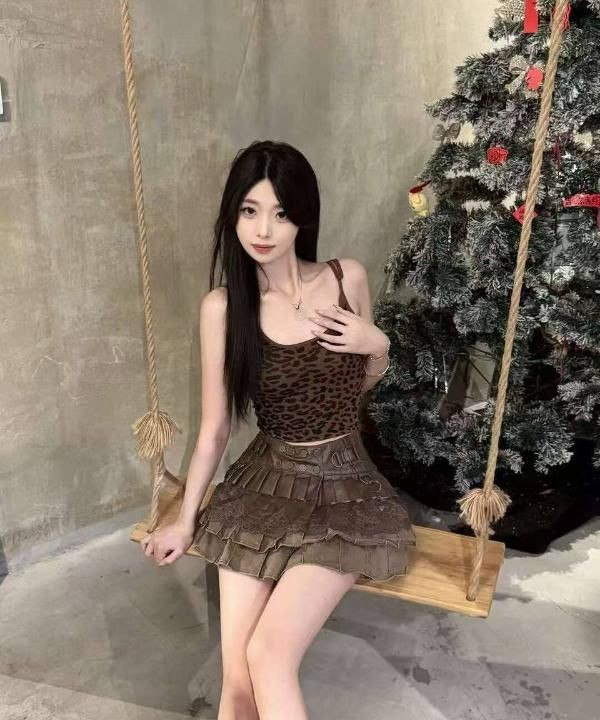 茜茜爱笑的女孩