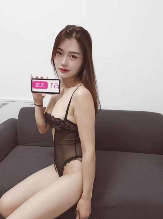 上城大长腿骚妹婷婷