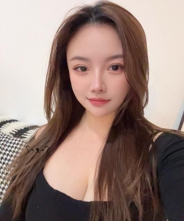 岳麓F罩杯小琴