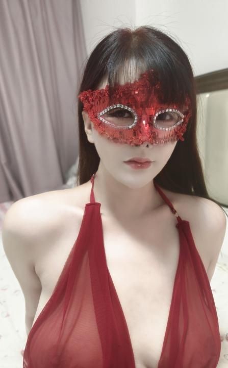 口爆女神