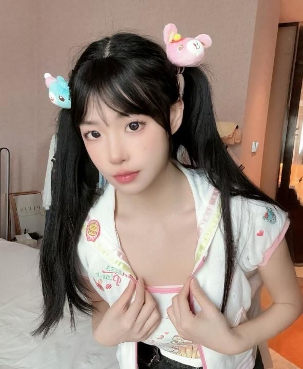 三刷蘿莉白虎嫩妹小羊