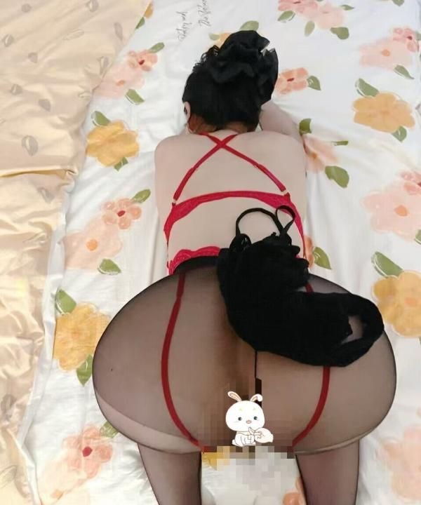 蜀山丰臀御姐