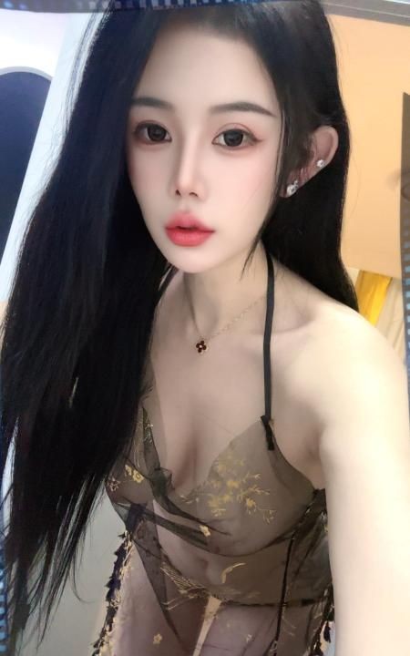 大胸多汁肥臀少妇