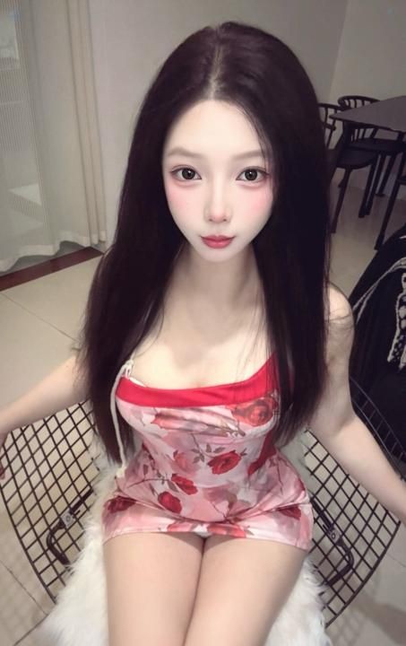 高挑长腿Helen
