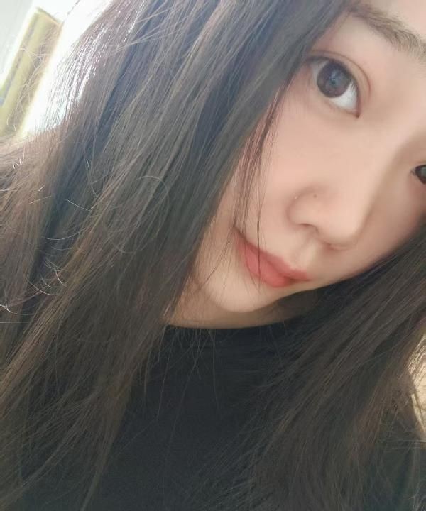 瑶海大奶妹子