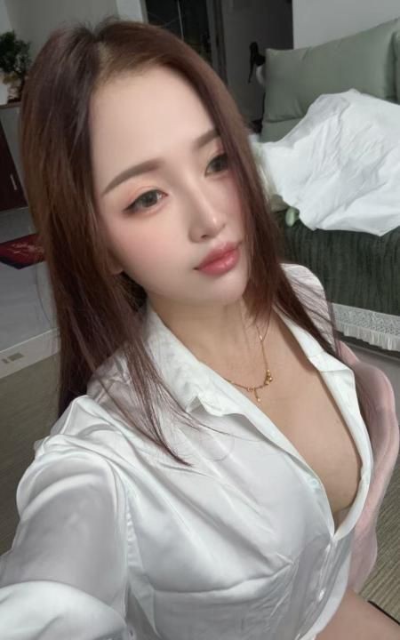 沙井性感骚女友