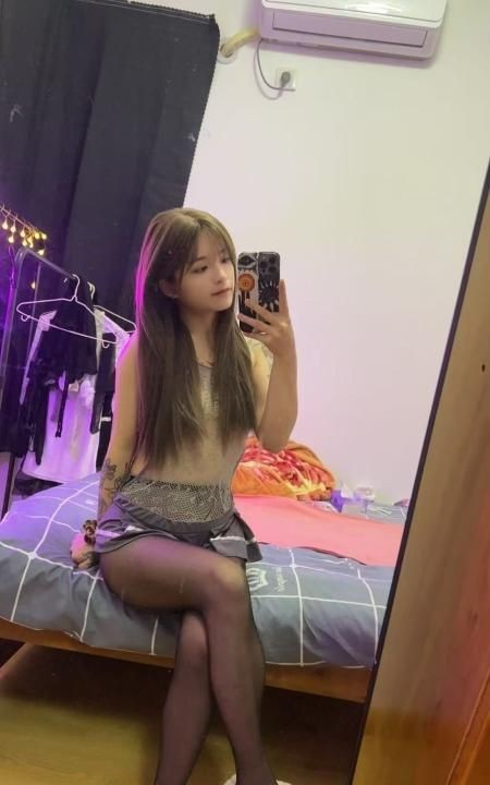 锦江精神小妹