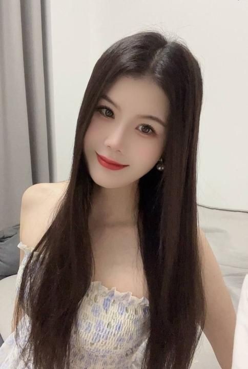 白云毒龙女王以宁老师