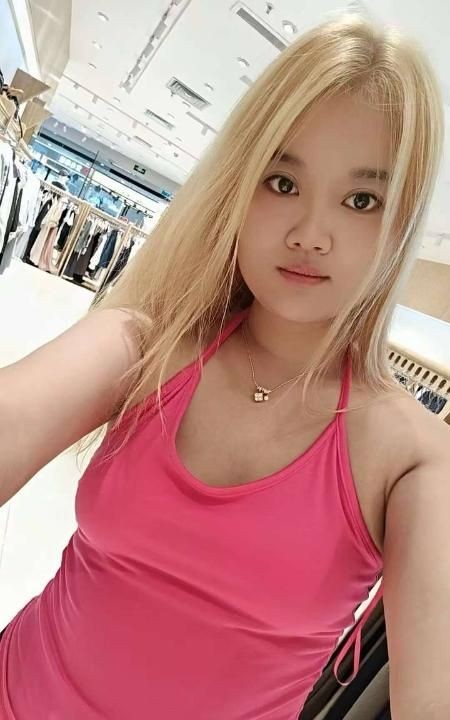 闵行三通蜜桃臀少妇