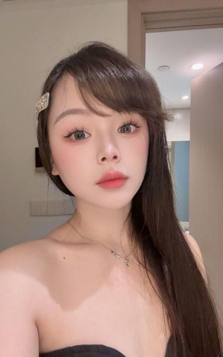 性感御姐鱼子酱