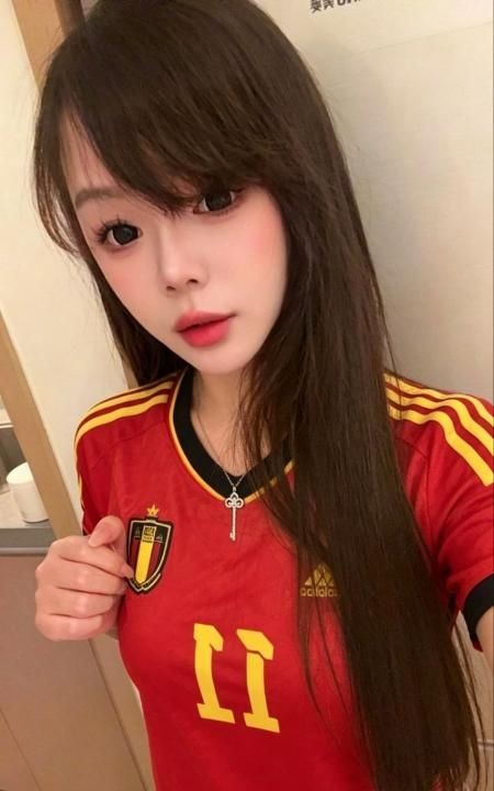 性感御姐鱼子酱